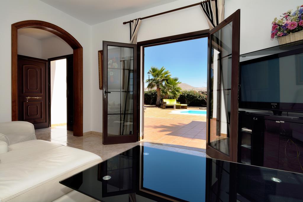 Villa Paradise Private Pool Yaiza By Pvl エクステリア 写真